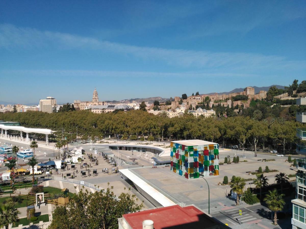 La Marina Suite Malaga Bagian luar foto